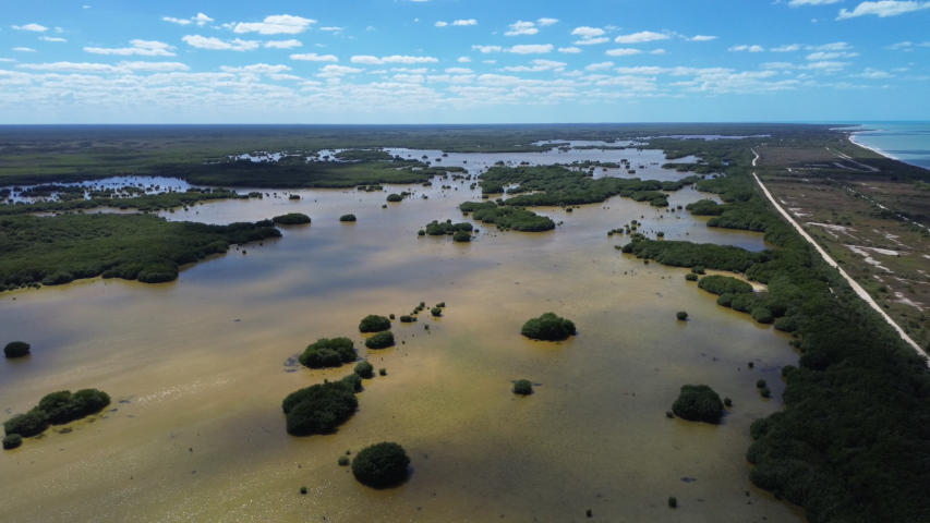 Residential Lot 100 Meters from the Beach in Sisal, Yucatán