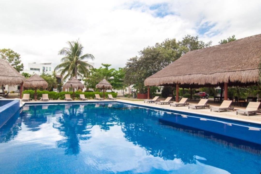 3 bedroom house for sale near to the beach