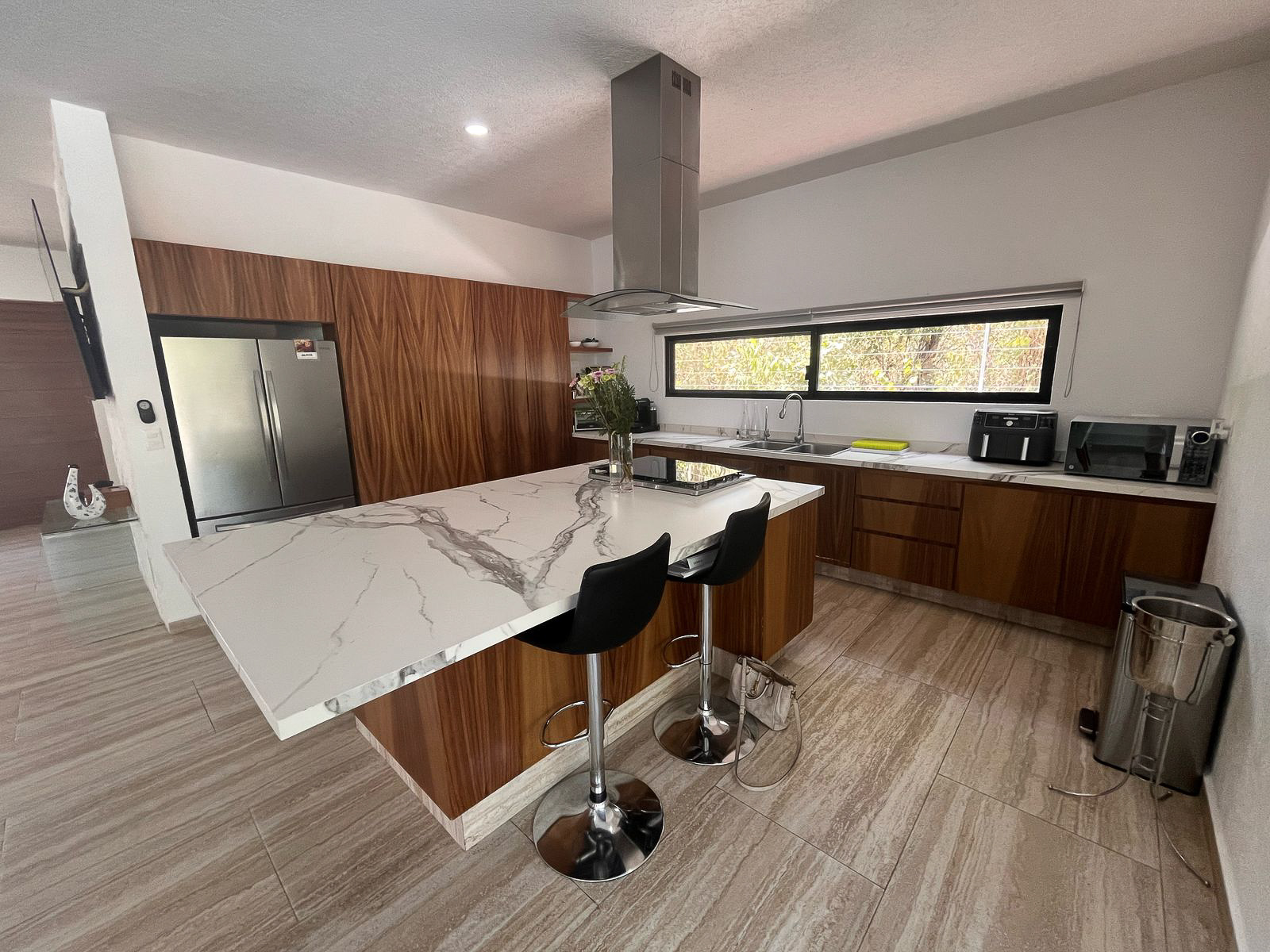 Fully Furnished 3-Bedroom Home with Pool in Bosques de Bambú