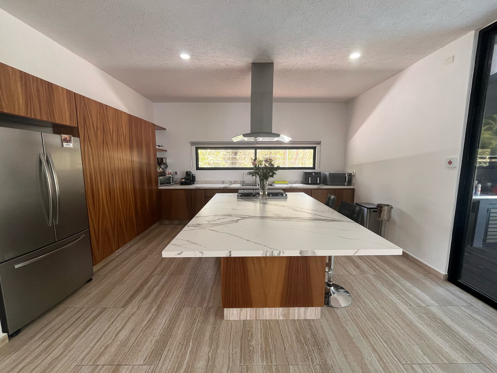 Fully Furnished 3-Bedroom Home with Pool in Bosques de Bambú
