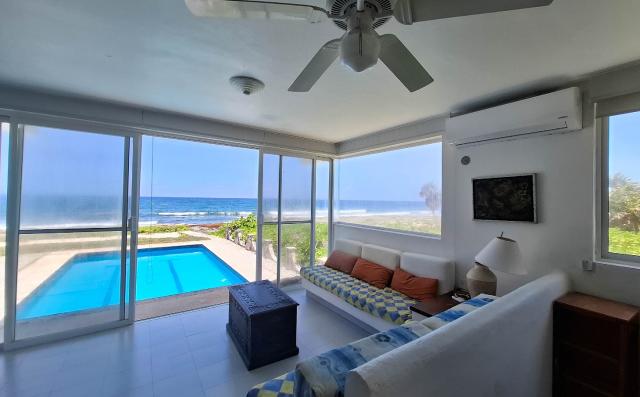 Oceanfront home in Akumal