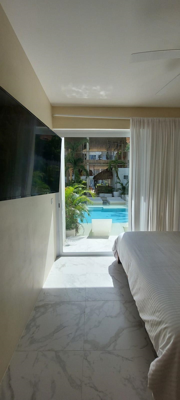 Studio in Region 15, close to Kukulkan avenue.