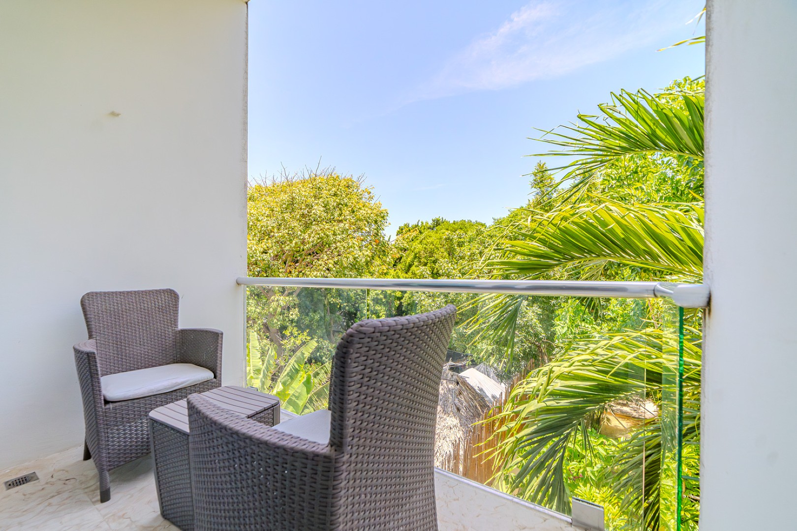 Modern 1-Bedroom Condo in the Heart of Playa del Carmen