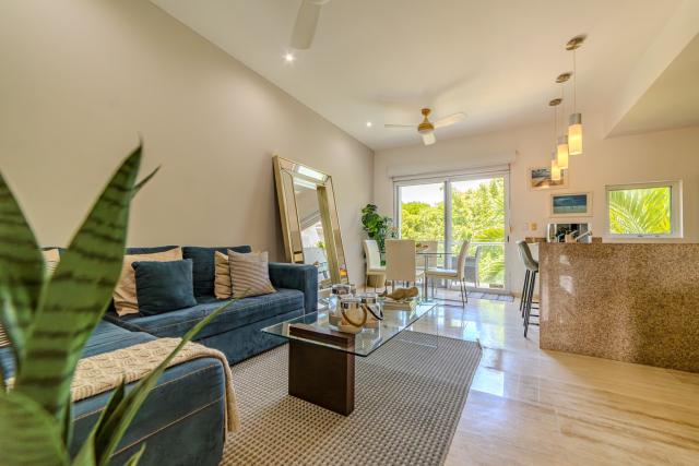 Modern 1-Bedroom Condo in the Heart of Playa del Carmen