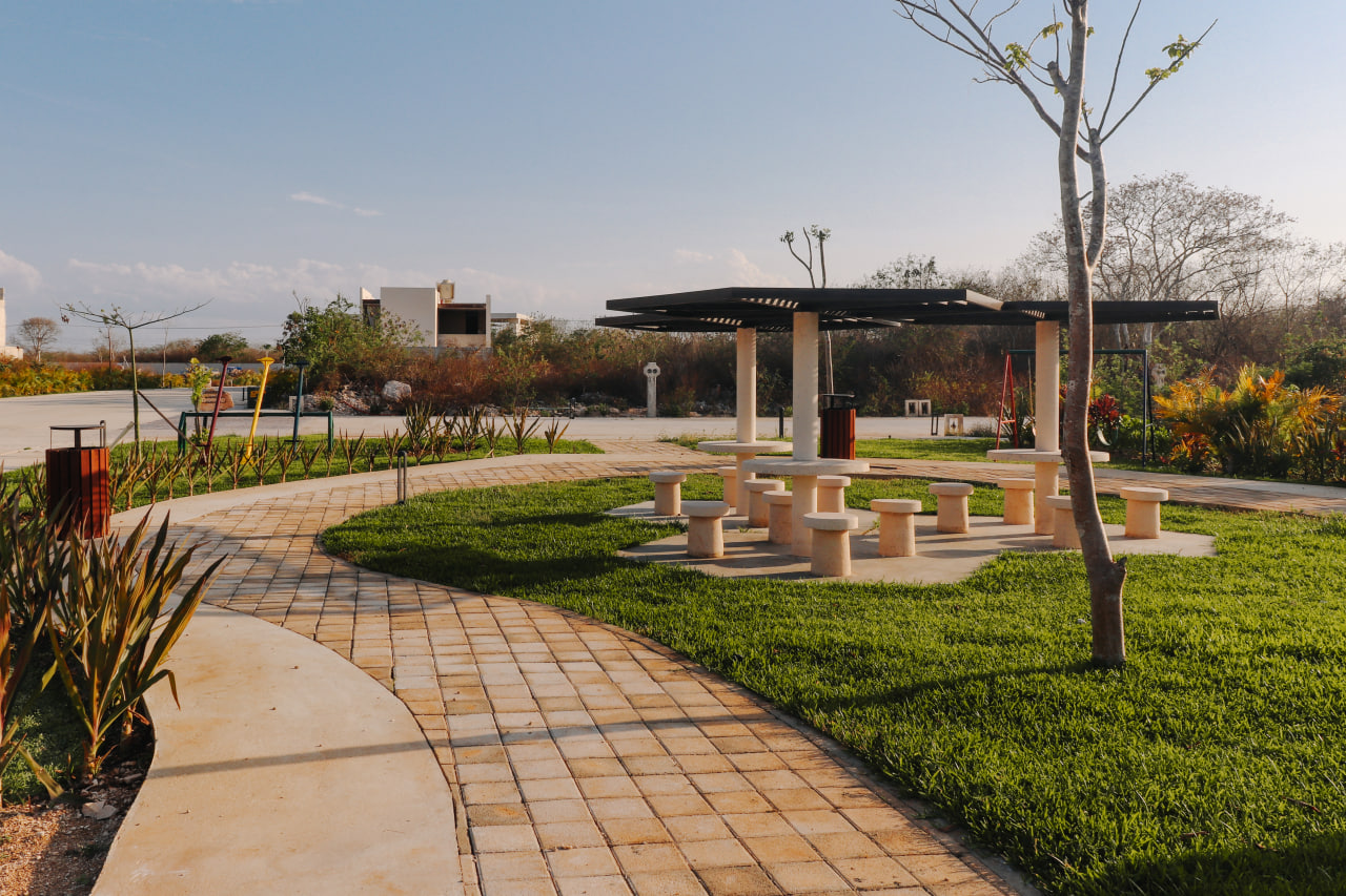 3-bedroom house in Mérida with pool and double-height ceilings