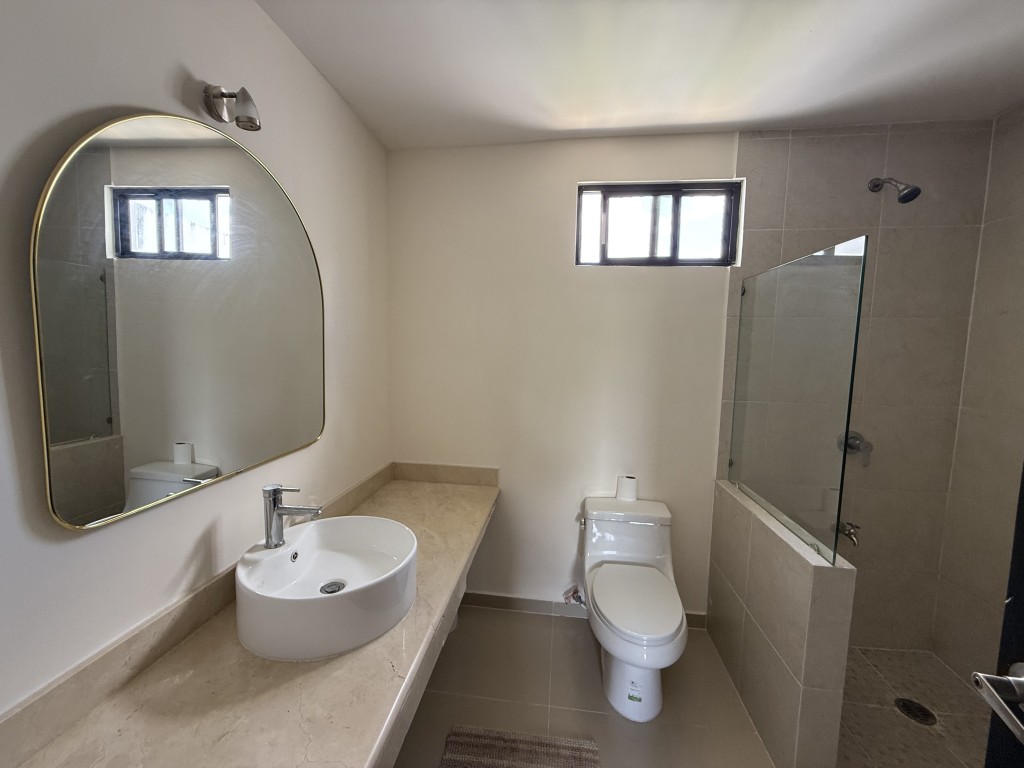 3-bedroom house with pool and covered terrace in Dzitya