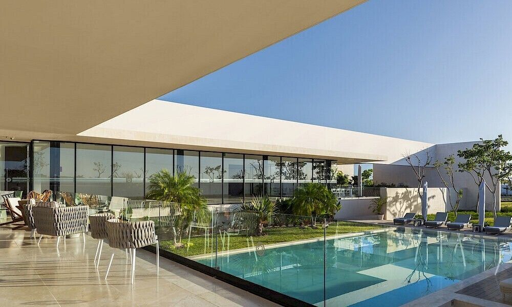 Single-Story House with Pool and Three Bedrooms in Mérida
