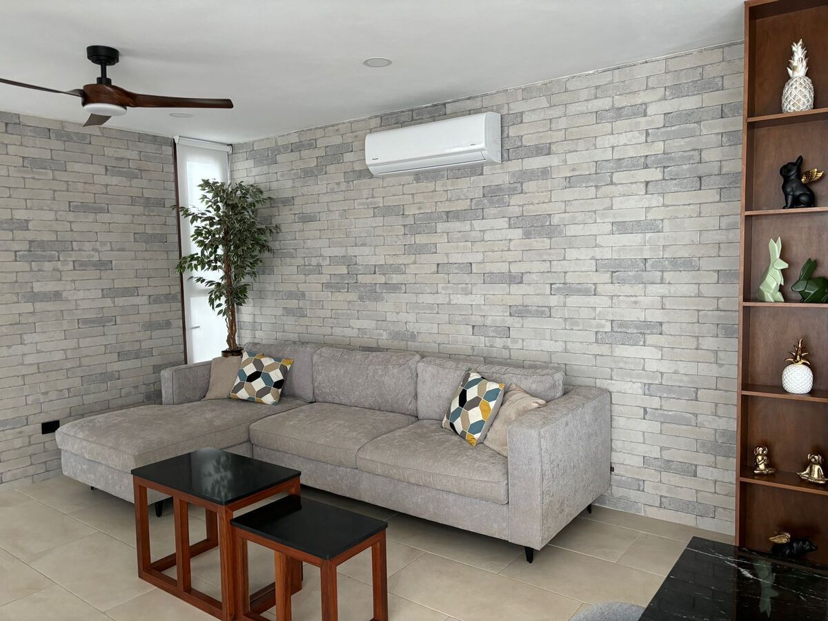 Single-Story House with Pool and Three Bedrooms in Mérida