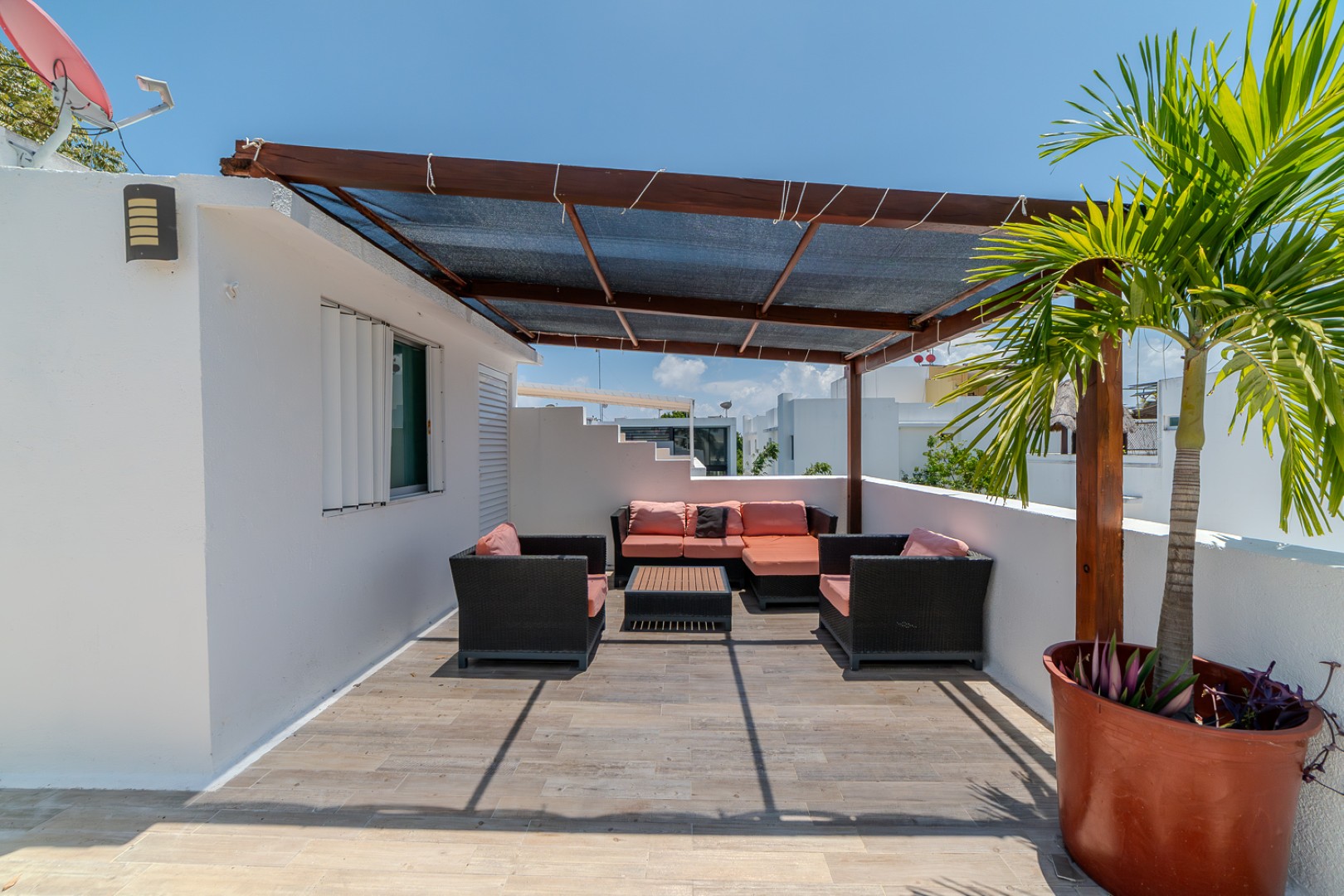 Inside The $300 Million Doomsday Bunker With Opulent Medical ... - Forbes