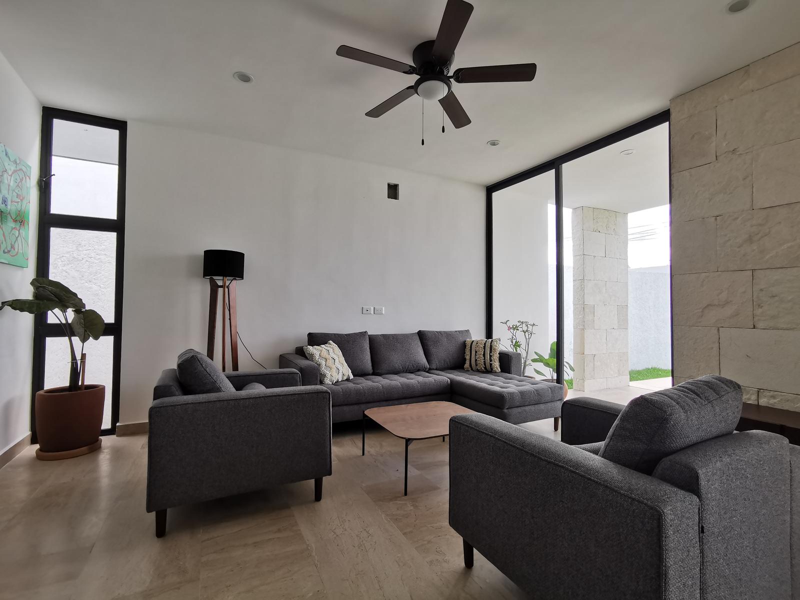 House in Cholul with 3 bedrooms and private pool