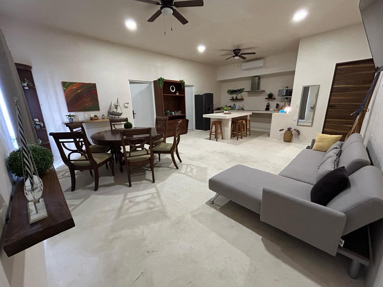 Three bedroom oceanfront condo in Telchac Puerto