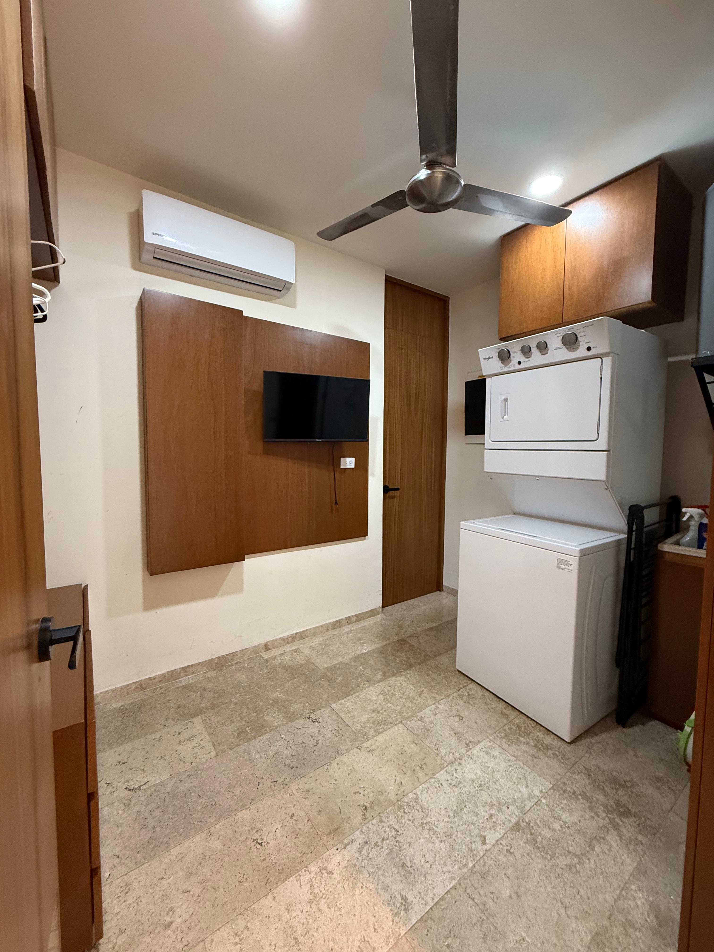 Three-bedroom condo with immediate delivery in Mérida