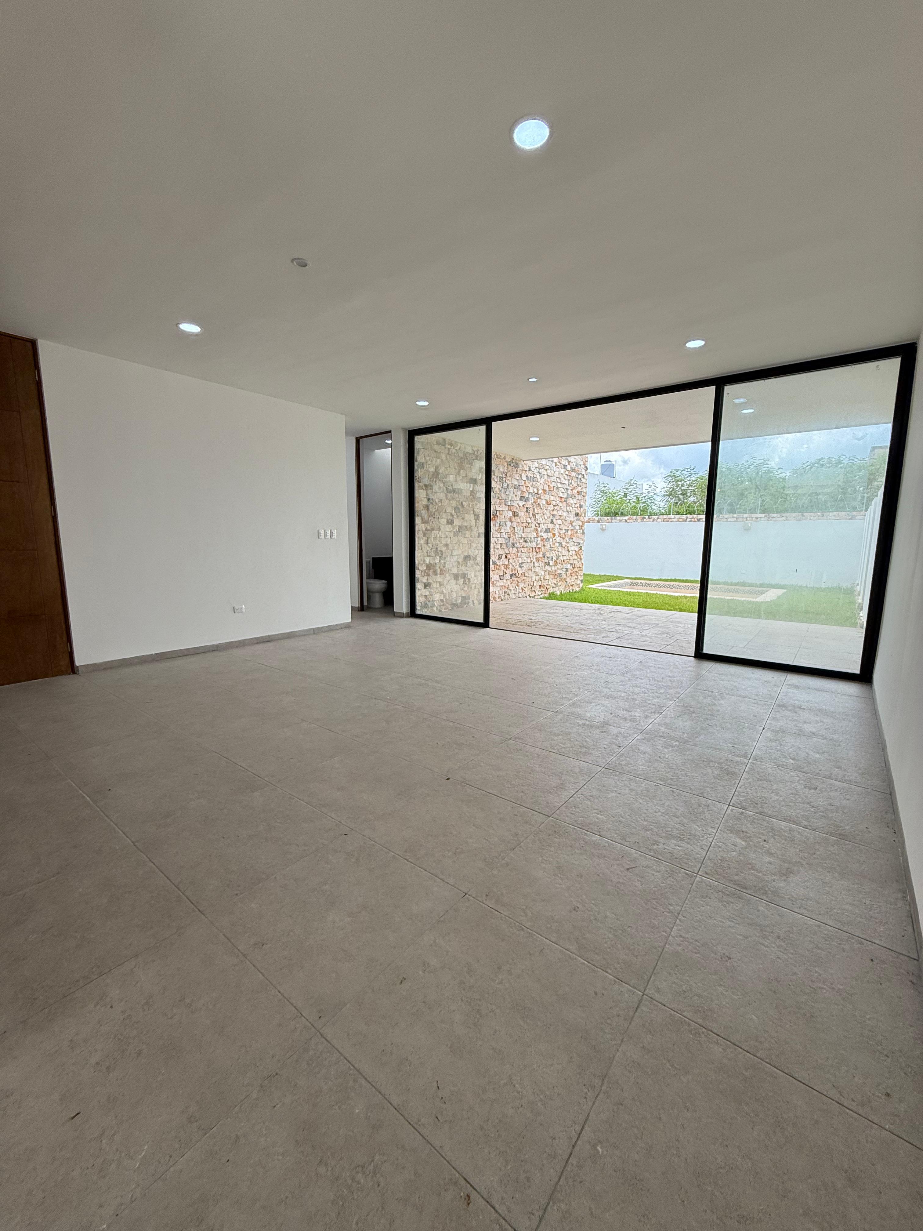 53399 2-Bedroom House with Pool in Mérida,  - Home