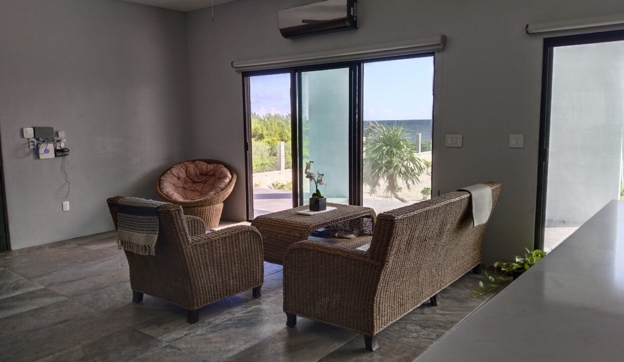 Luxury Beachfront Home in Placer, MahahualLuxury Beachfront Home