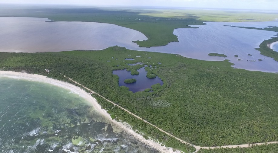 53970 Beachfront land in Sian Kaan  - Lot