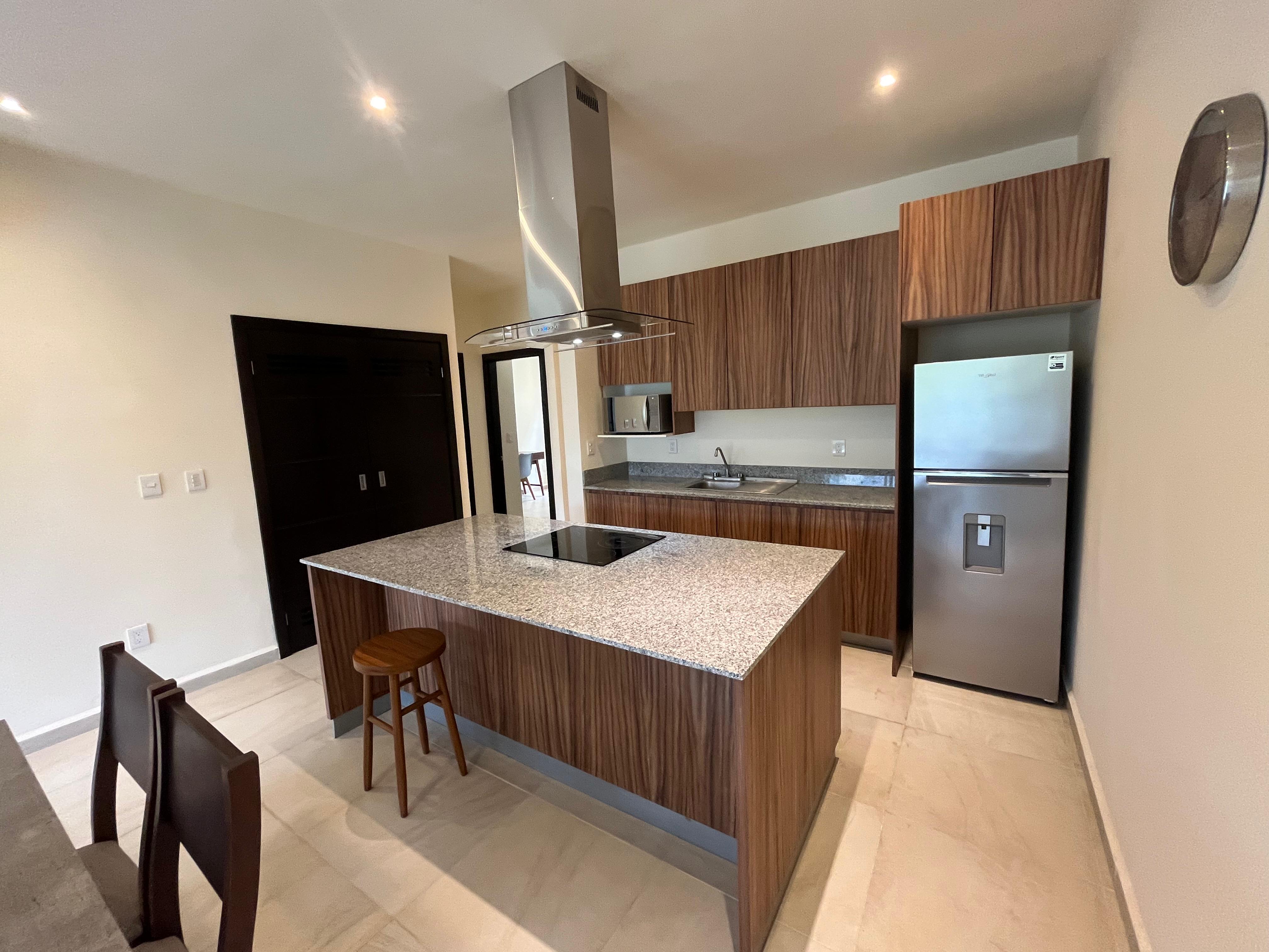 Furnished condo for sale 10 minutes from the beach