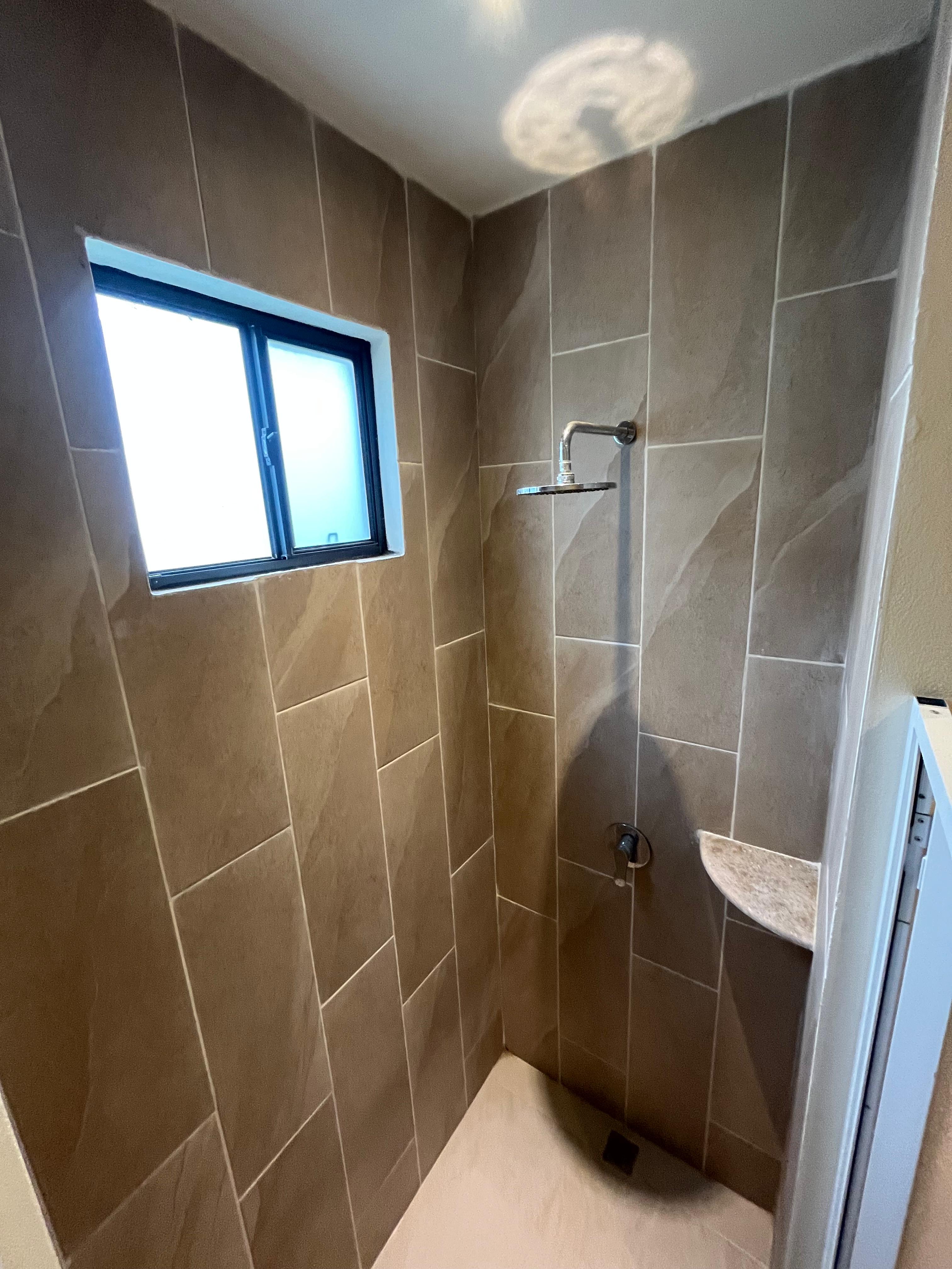 Furnished condo for sale 10 minutes from the beach
