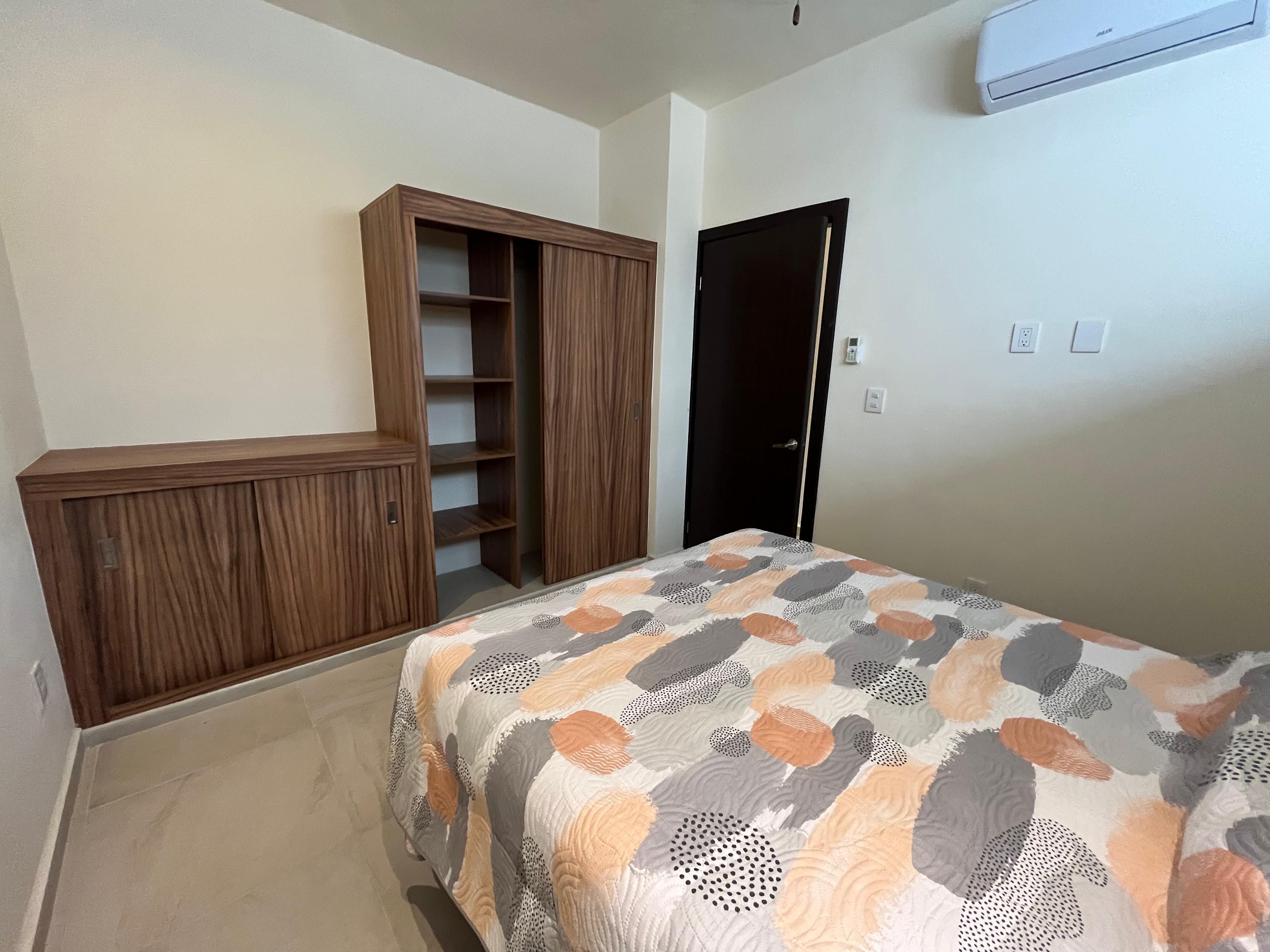 Furnished condo for sale 10 minutes from the beach