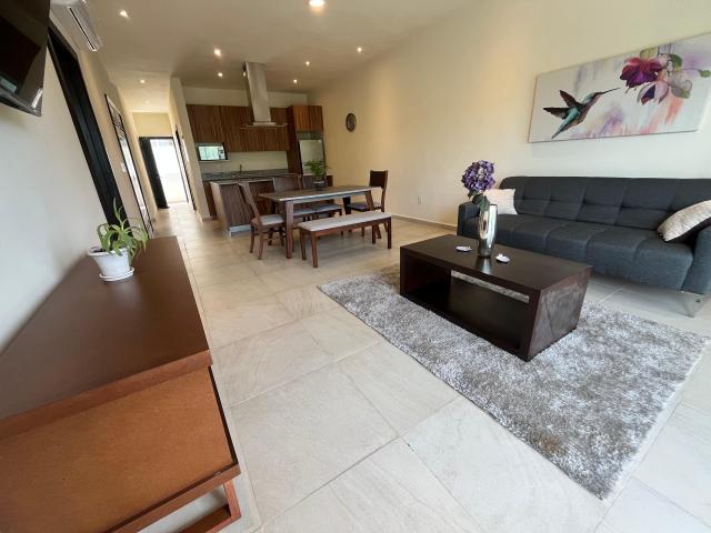 Furnished condo for sale 10 minutes from the beach