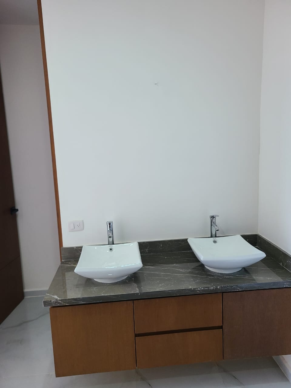 Luxury residence with pool and spacious areas in Temozón Norte