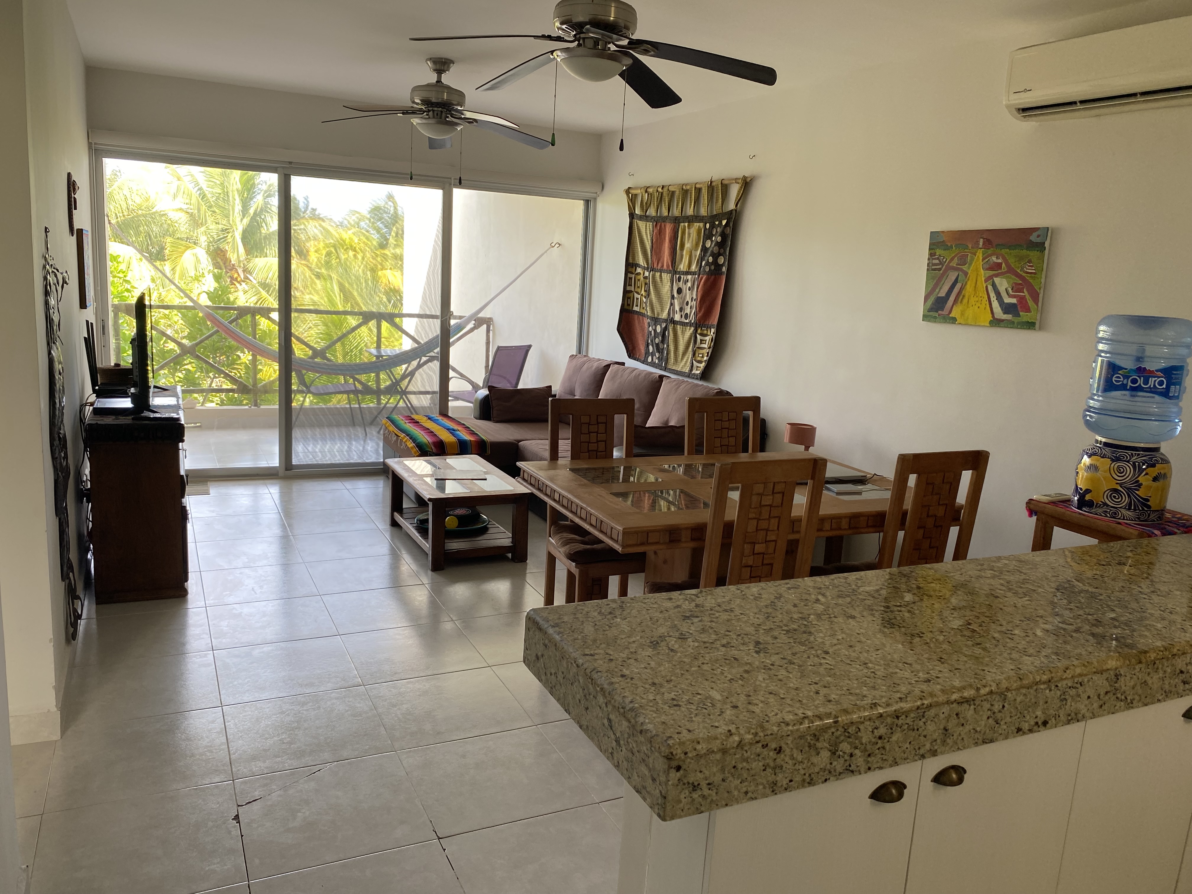 Ocean-view condo in Progreso