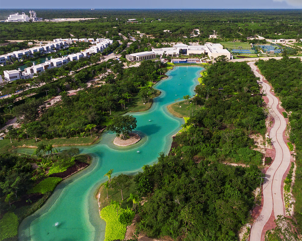 54286 Residential lot on the Mérida-Progreso highway,  - SingleFam Lot