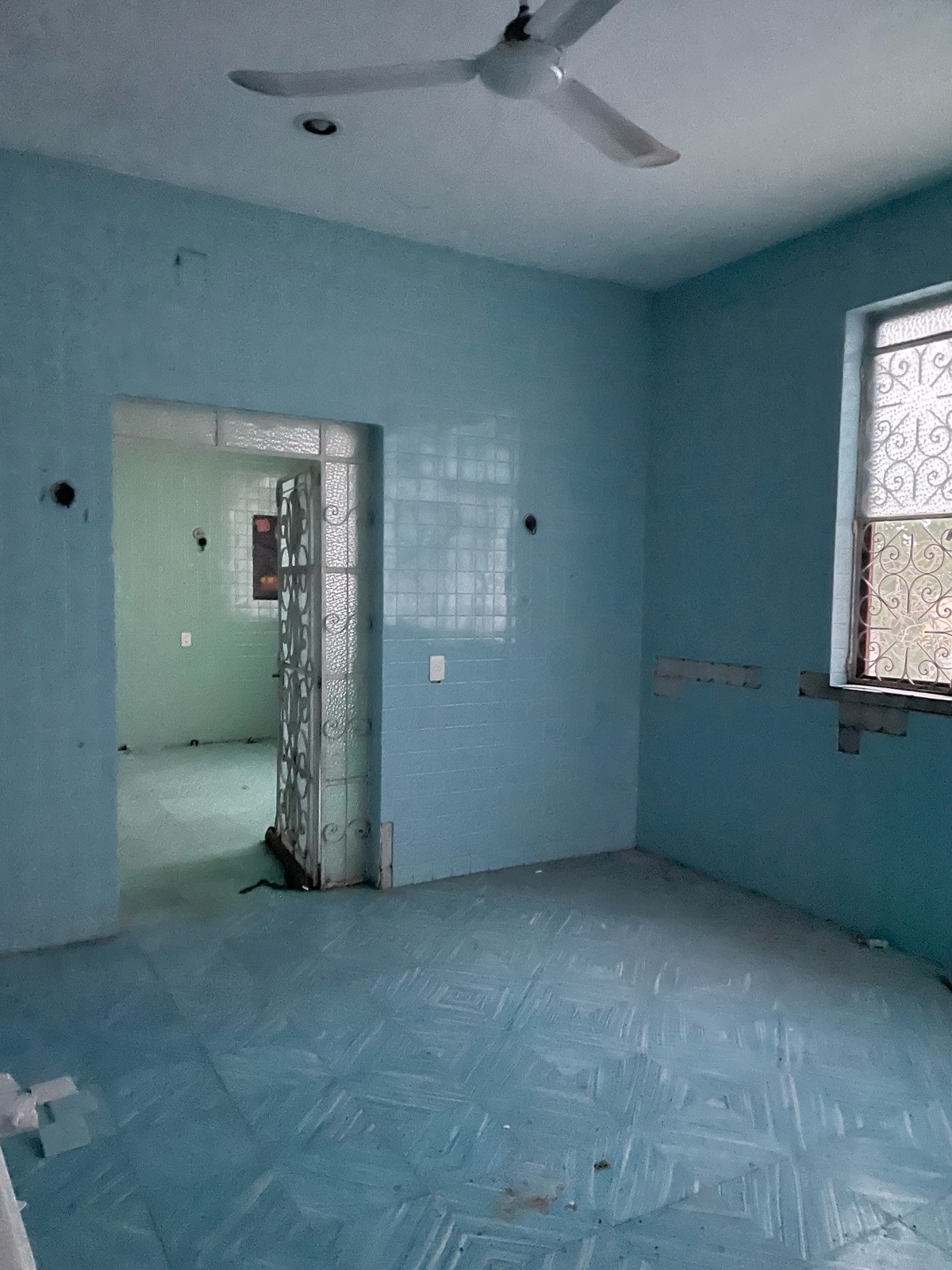House with renovation project in the Historic Center