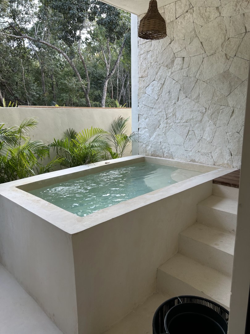 Lovely studio with private plunge pool.