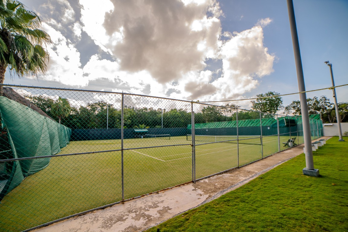 Modern 3-Bedroom Home in Excellent Condition