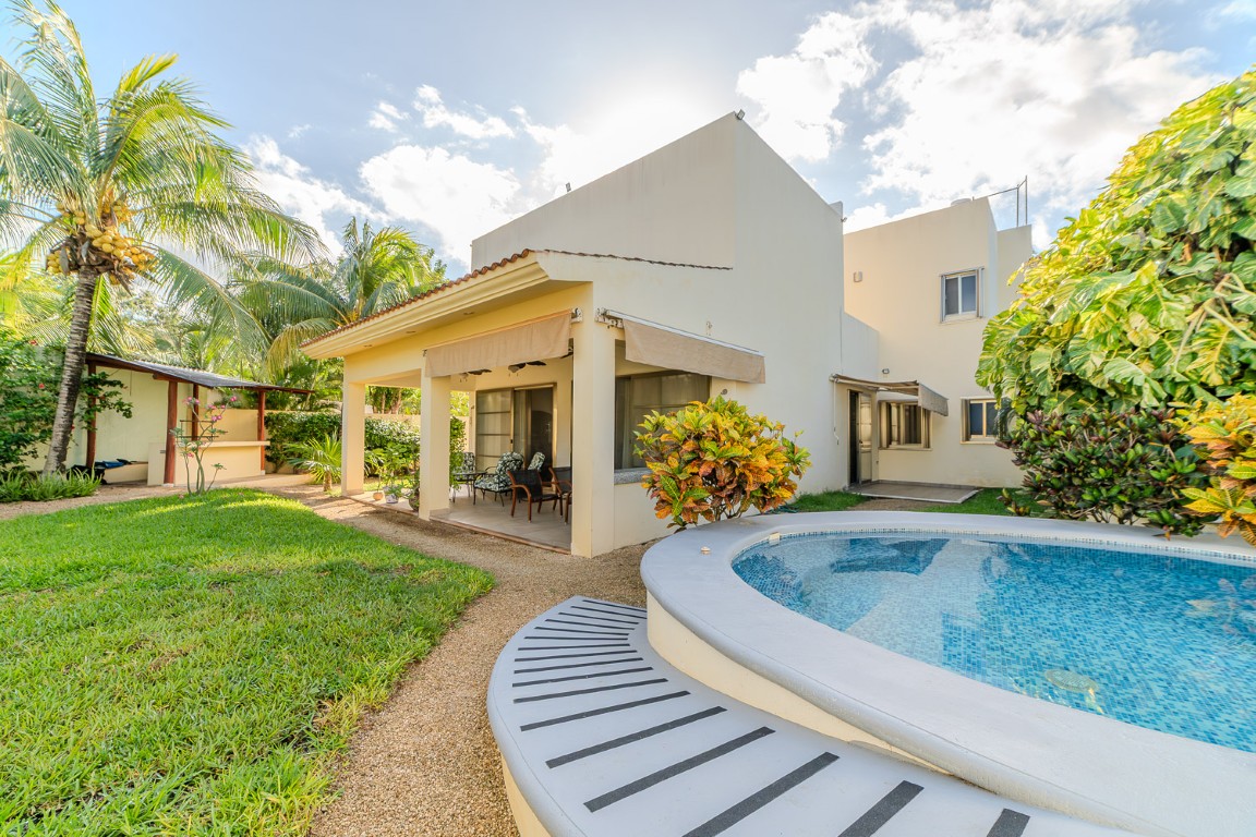 Modern 3-Bedroom Home in Excellent Condition