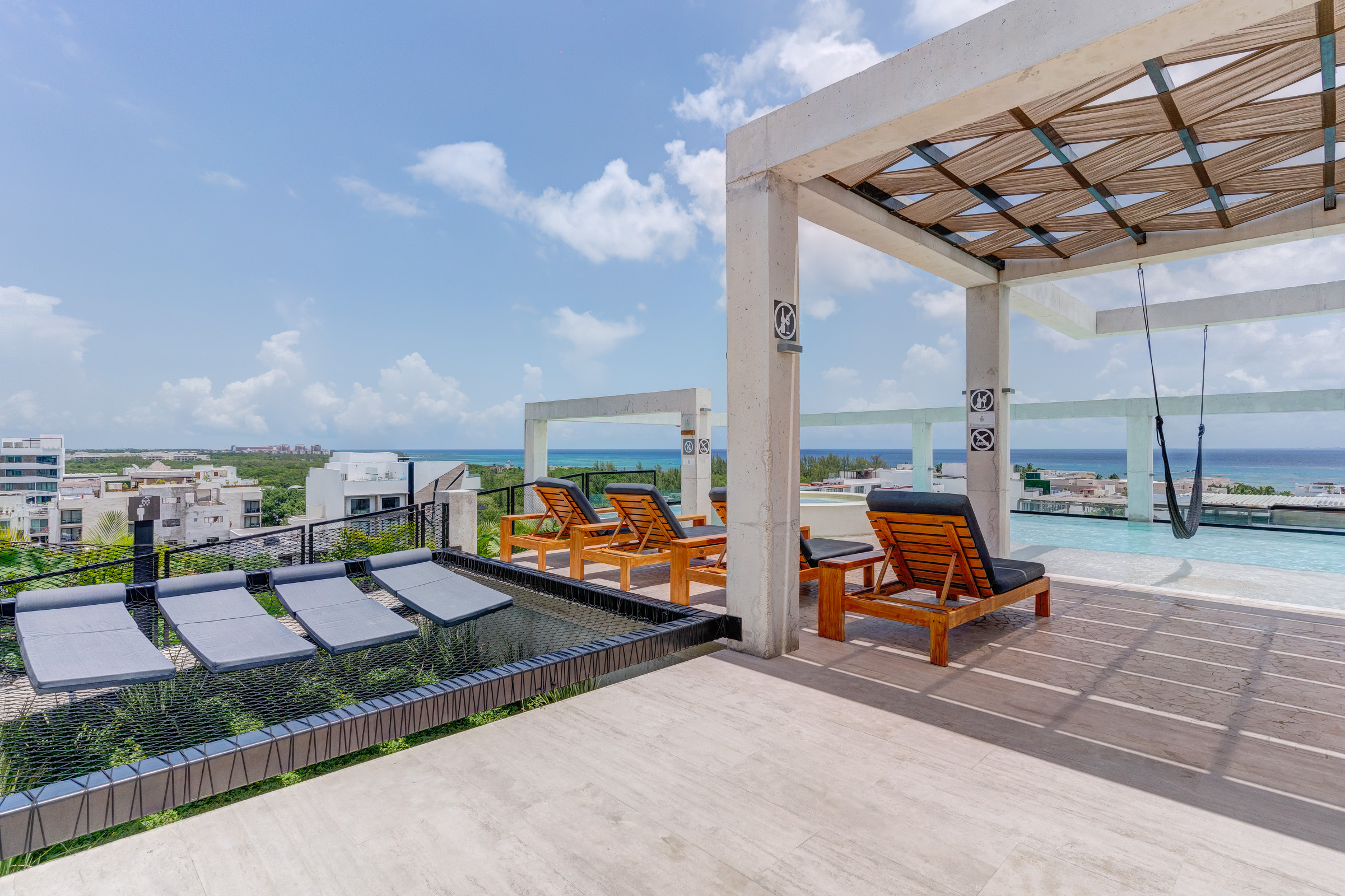 55010 Modern 2-Bed Condo for Sale a Few Steps from the Beach and 5th  - Condo