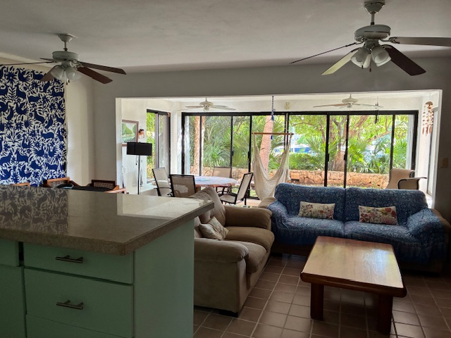 Investment opportunity: 2 bedroom marina front condo