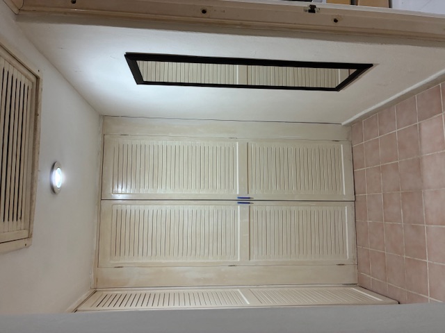 Investment opportunity: 2 bedroom marina front condo