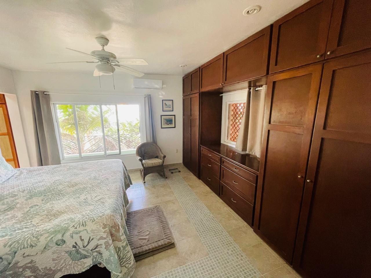 One bedroom beachfront home in Chuburná Puerto