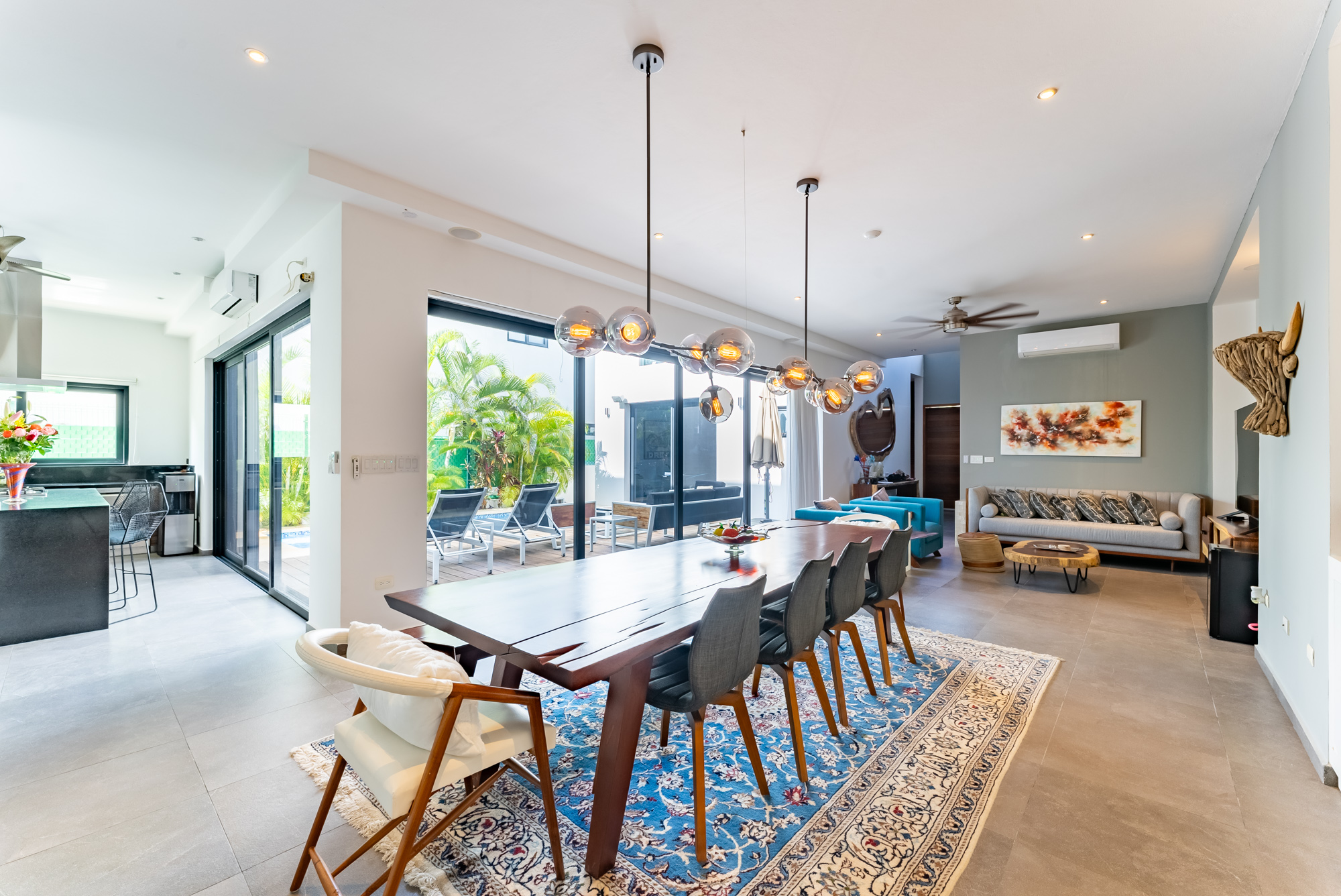 55264 Fully Furnished Stylish Home – Ready to Move  - Home