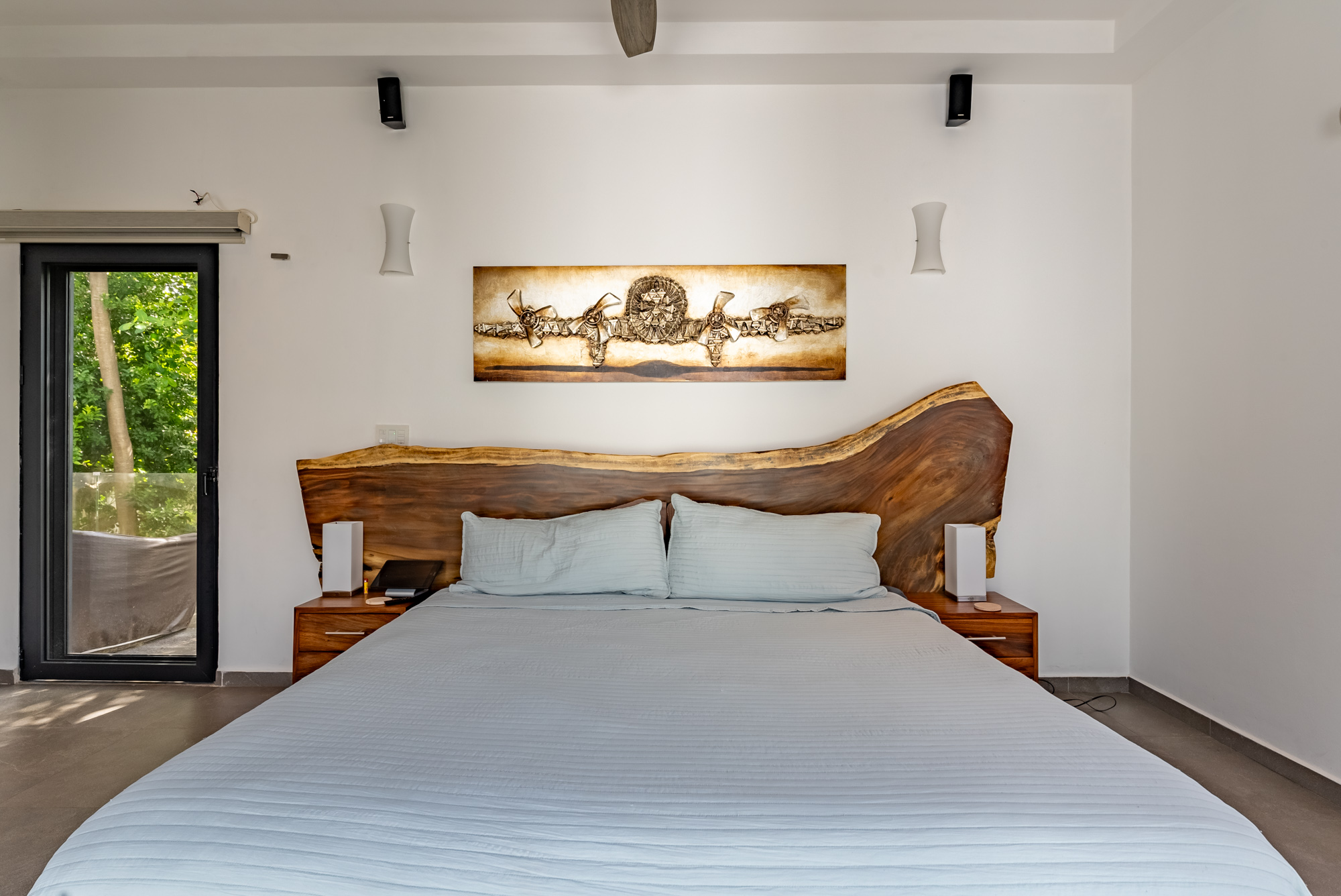 Fully Furnished Stylish Home – Ready to Move In