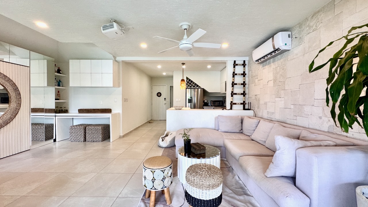 55312 Fully furnished 1-bedroom condo in Puerto  - Condo