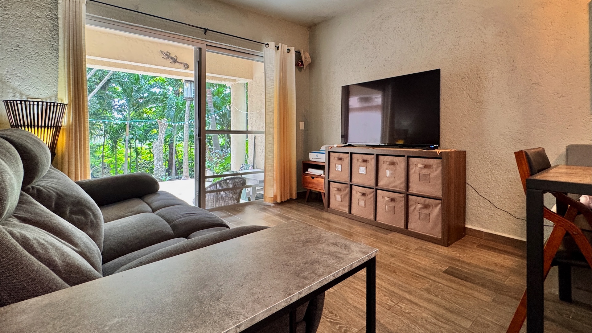 55314 2 bedroom townhouse in Puerto  - Home