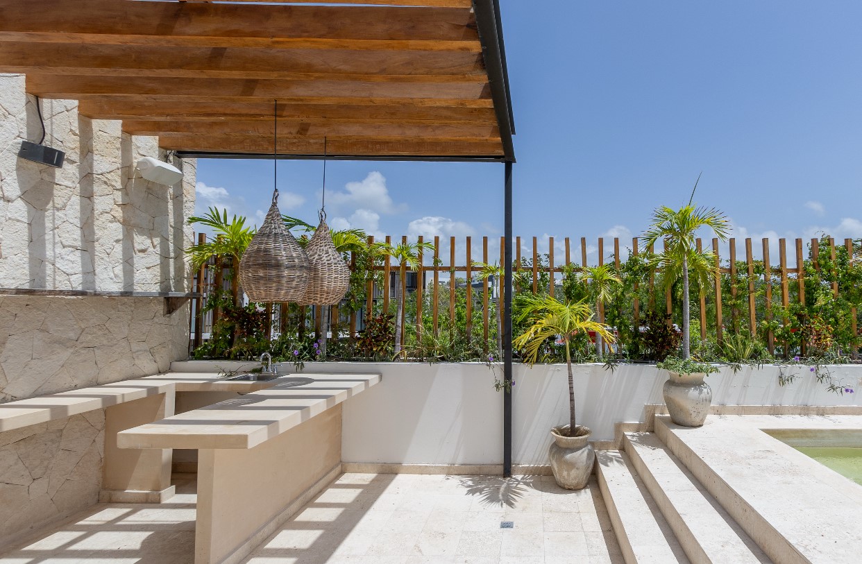 Exclusive and private home in Aldea Premium