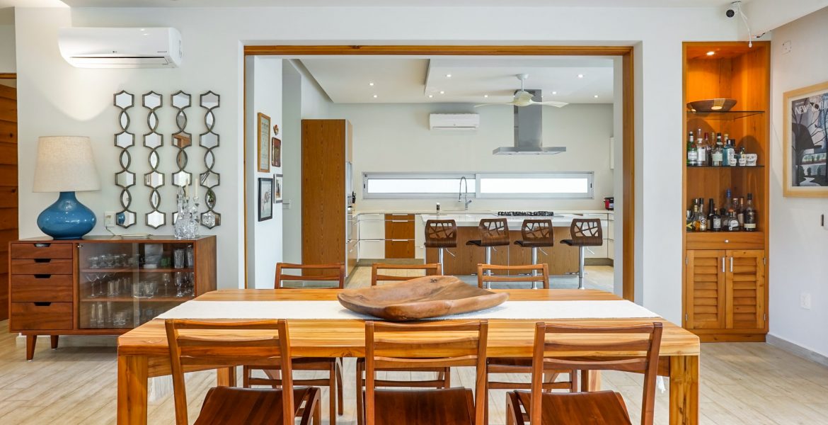 Magnificent villa for sale in Puerto Aventuras