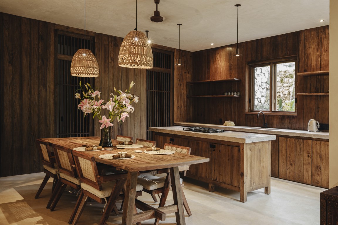 Adorable villa with 2 full bedrooms.