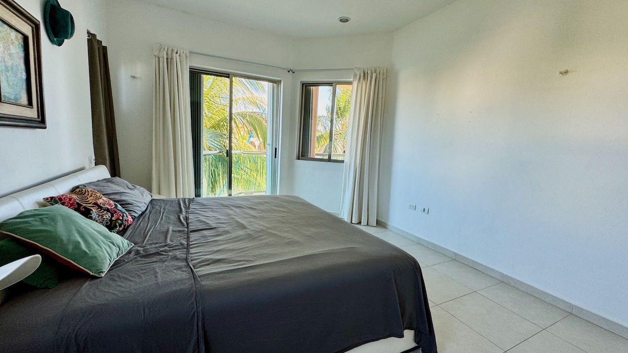 2-bedroom condo facing the marina in Puerto Aventuras