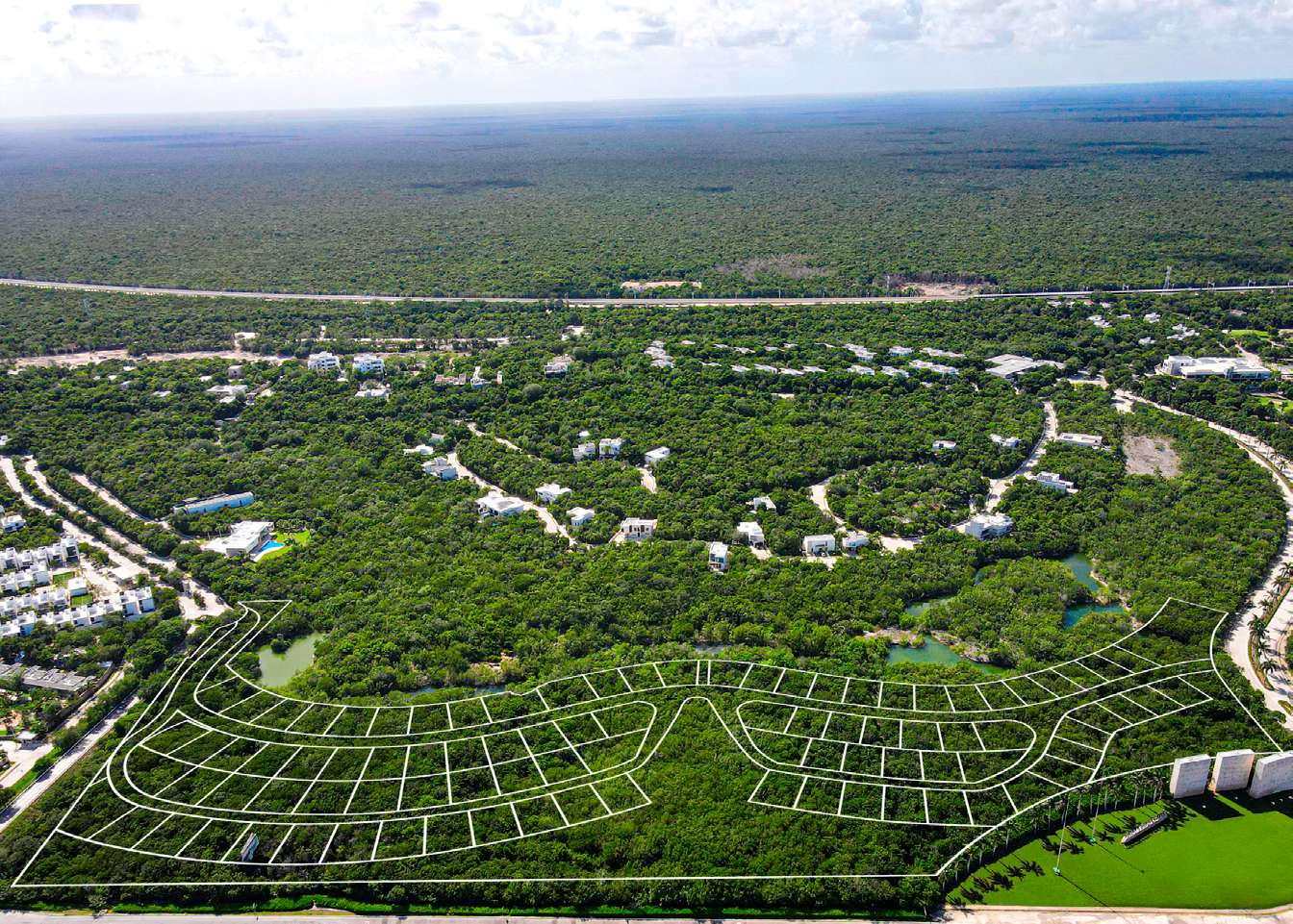 Residential lot inside Tulum Country Club