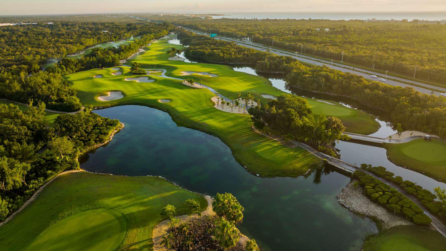 Residential lot inside Tulum Country Club