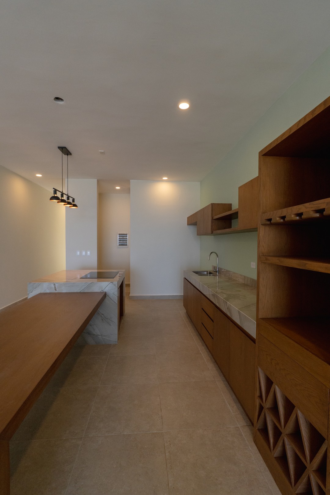 4 bedroom beachfront beach home in Chelem, front row