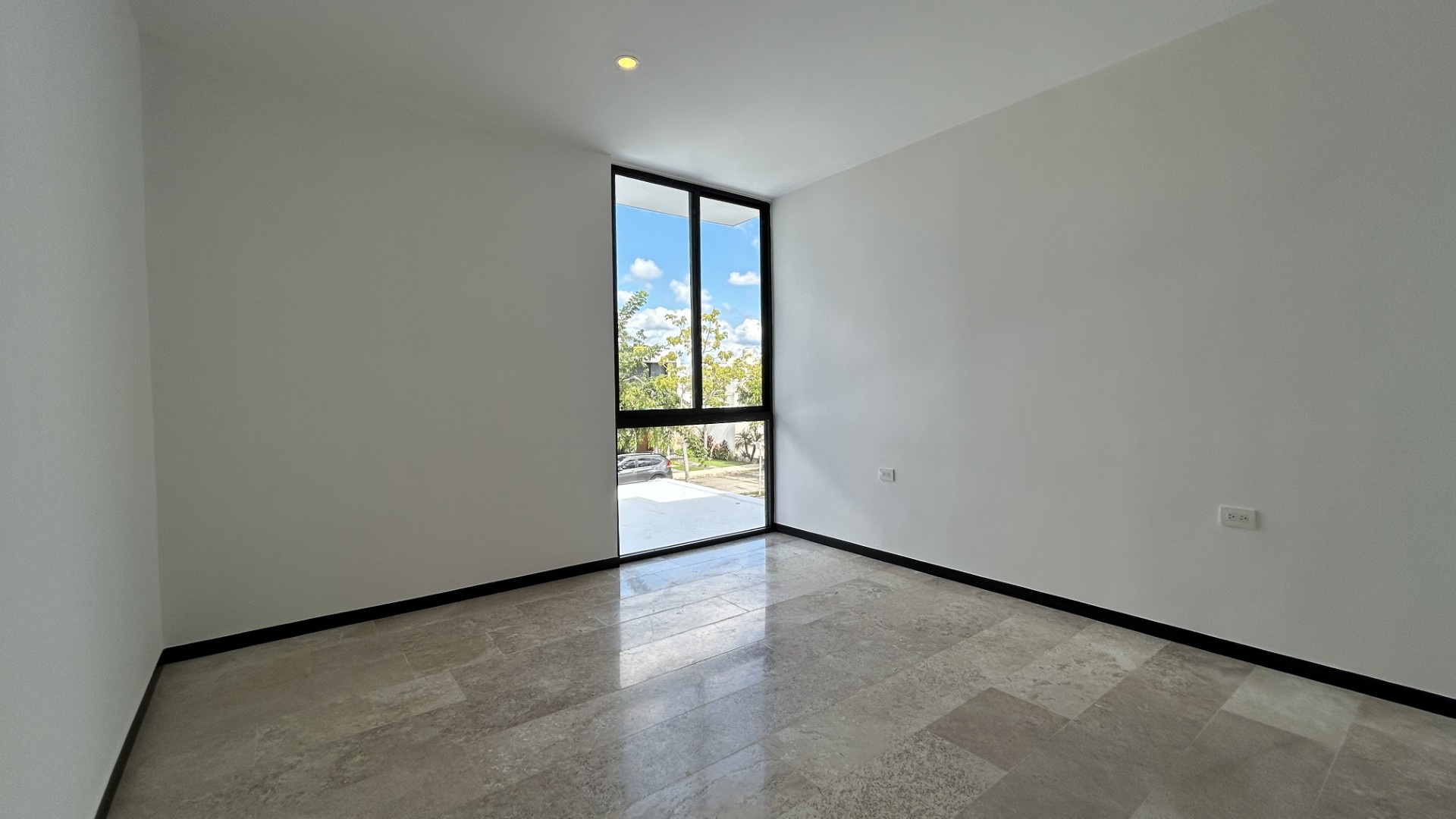 3 bedroom home plus study in Temozón, Mérida