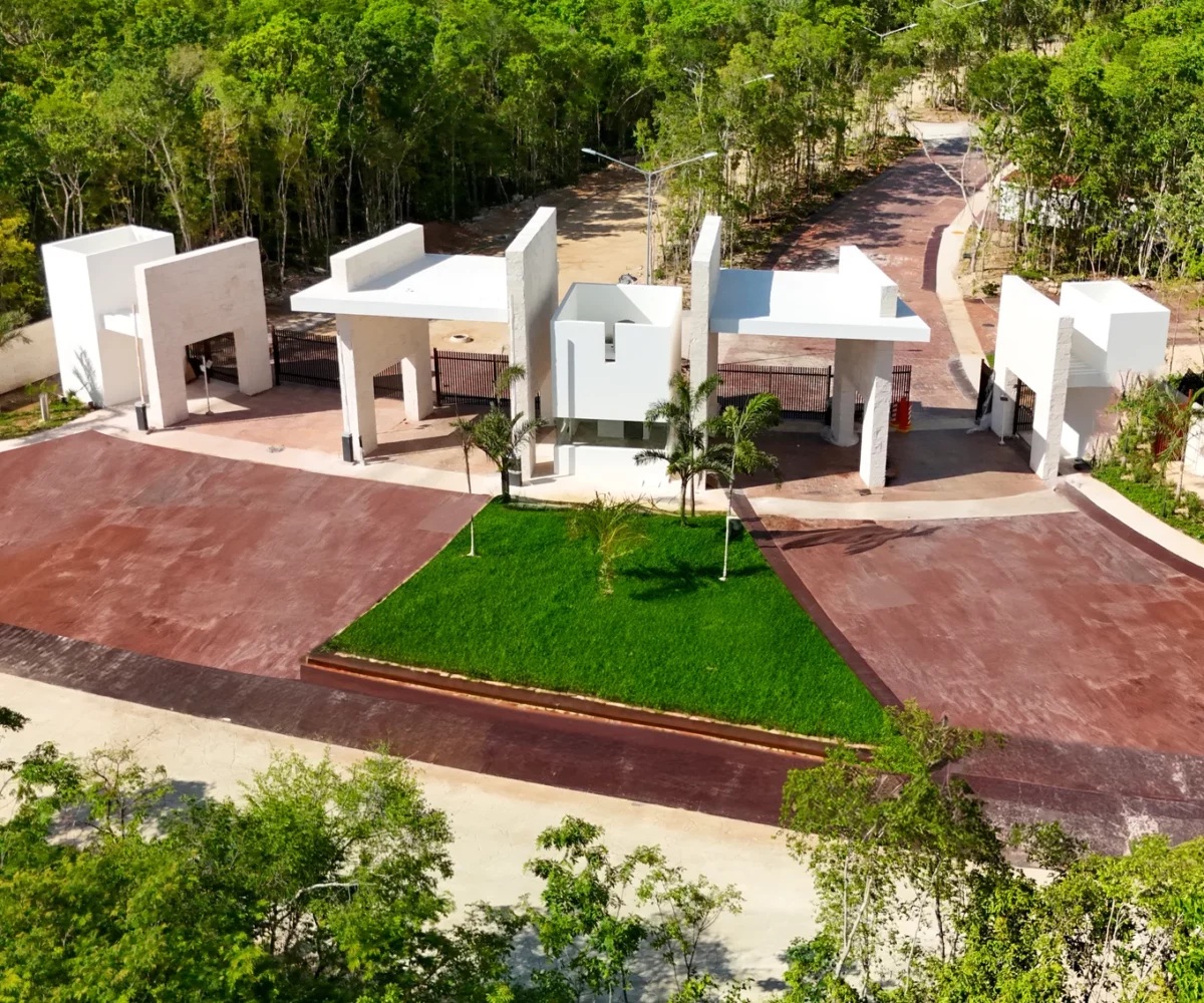 Lot for Sale in Ciudad Mayakoba – Prime Investment