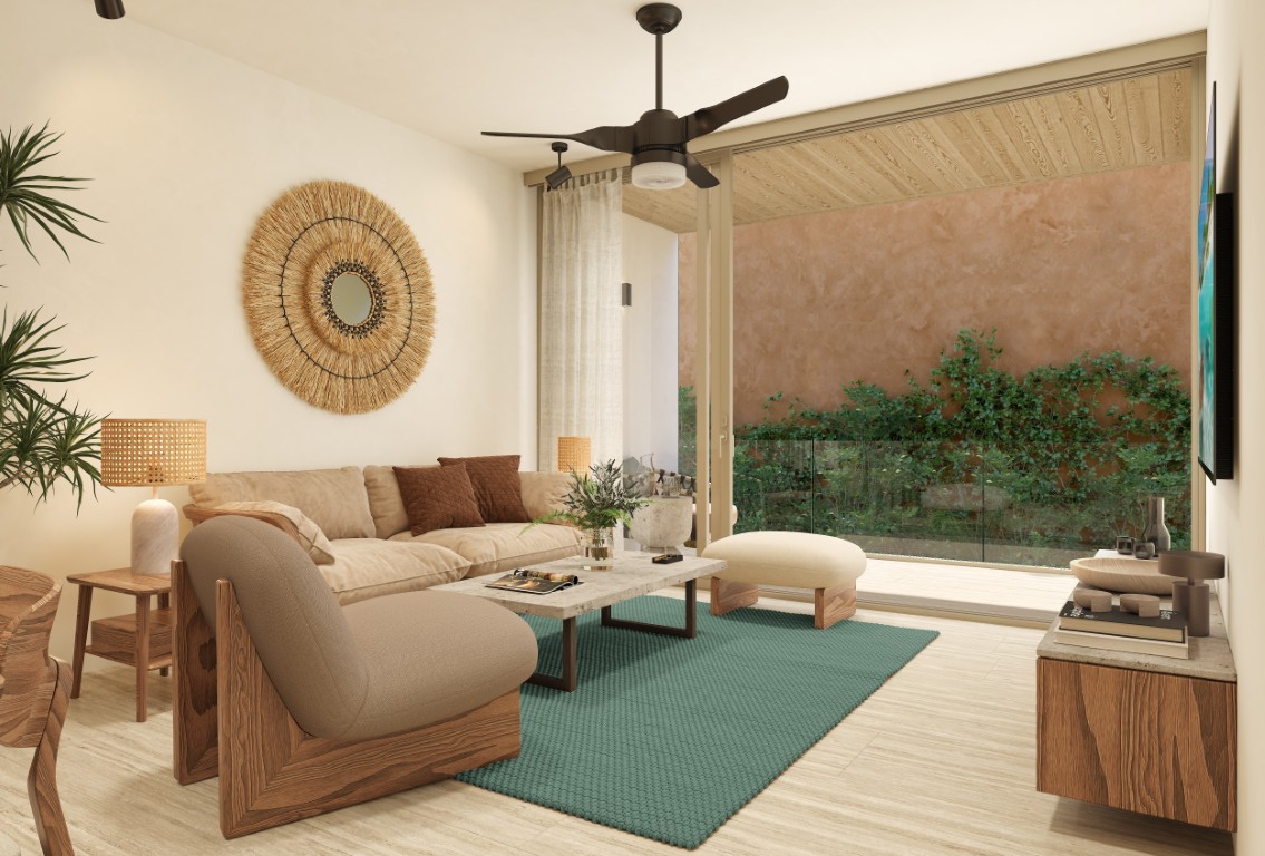 2 bedroom condo steps from the heart of 5th Avenue