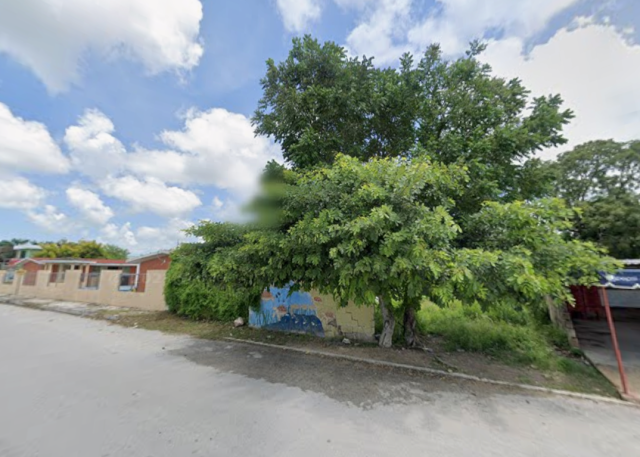 400 m2 lot with ocean view for sale in Seybaplaya