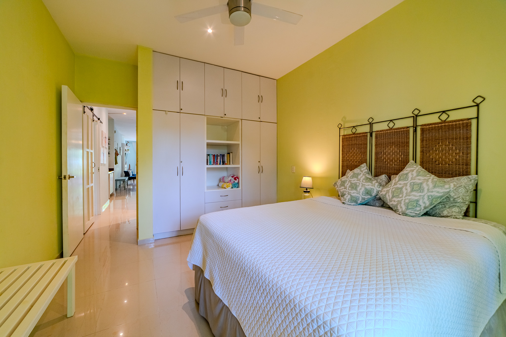 Turn-Key 2BR Condo Steps to Beach – Playa del Carmen